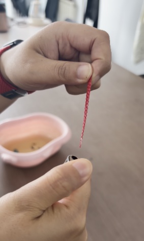 PVCターポリンは難燃性テストに合格しています。