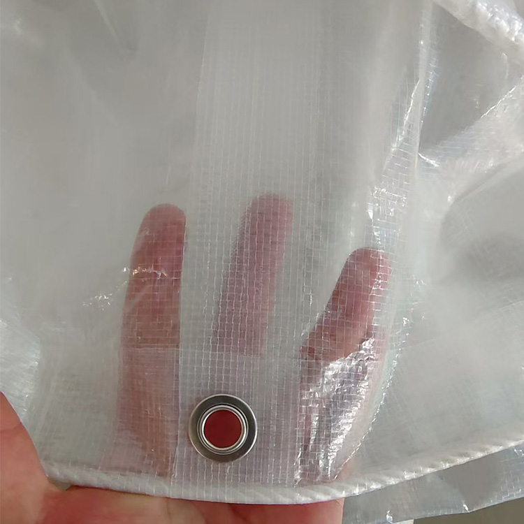 耐久性の高い透明PEタープ